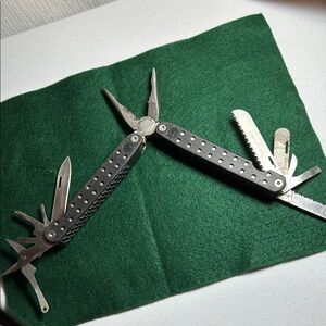 Smith and Wesson .44 mag multi-tool